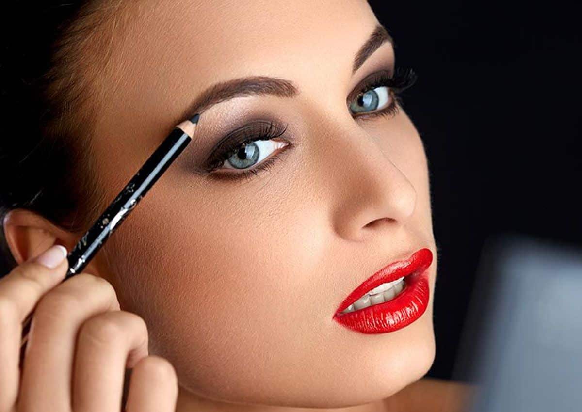 أسرار وطرق رسم الحواجب منوعة