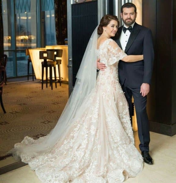 صور فساتين زفاف فنانات العرب 2018-2019 جميله