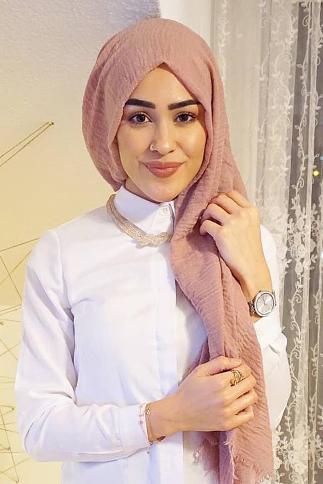 احدث لفات طرح بسيطة للبنات