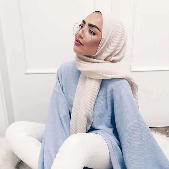 طرح بسيطة للجامعة 2023 مميزة